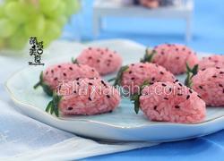 草莓饭团