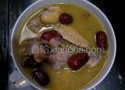 鸡肉排骨墨鱼汤