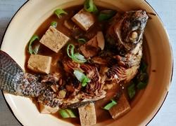 冻豆腐炖罗非鱼