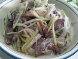 简单小炒萝卜丝芹菜肉片的做法[图]