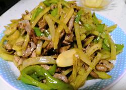 土豆青椒炒肉