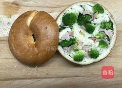 青花菜火腿烤贝果 不爆卡伪咸派的做法图解5