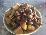 家常简易版-土豆焖鸭