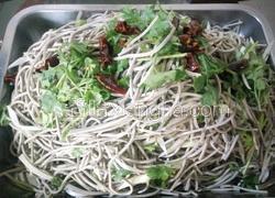 凉拌豆腐丝