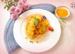大秀厨艺只需要咸蛋黄来助攻！超好吃的咸蛋黄虾仁豆腐~