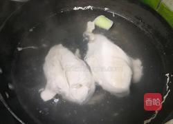 凉拌鸡丝的做法图解1