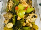 黄瓜莴笋焖鸡