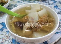猴头菇白萝卜排骨汤