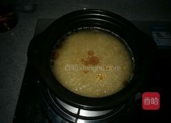 香肠煲仔饭的做法图解1