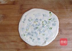 饺子皮葱油饼的做法图解4