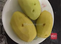 拔丝土豆的做法图解1