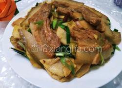 冬笋酸菜炒五花肉