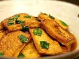 蒜苗煎豆腐