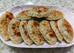 ??哈年夜饭三鲜韭菜盒子
