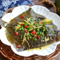 清蒸柠檬多宝鱼的做法[图]