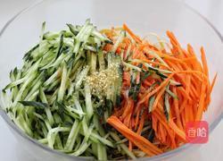黄瓜凉拌干豆腐丝的做法图解5