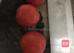 番茄肥牛的做法图解1