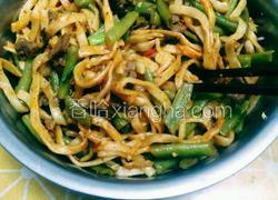 铁锅焖面