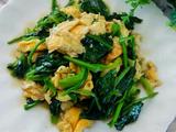 菠菜炒鸡蛋