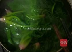 菠菜面条的做法图解2