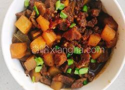 牛肉炖萝卜