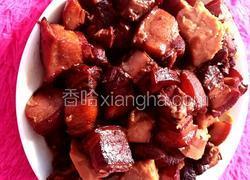 荔浦芋头红烧肉