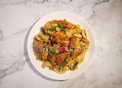 白蘑菇炒肉