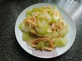 西芹炒腐竹