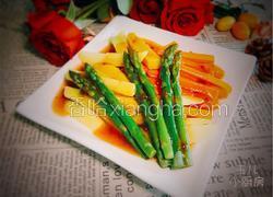酱汁芦笋蒸胡萝卜土豆