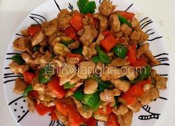 鸡胸肉鸡丁炒胡萝卜尖椒