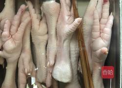 冰镇鸡脚的做法图解1