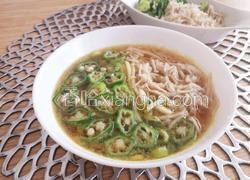 日式金针菇秋葵凉面