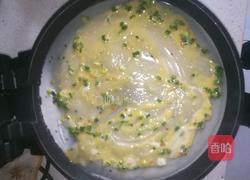 葱花鸡蛋饼的做法图解5