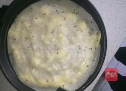 葱花鸡蛋饼的做法图解6