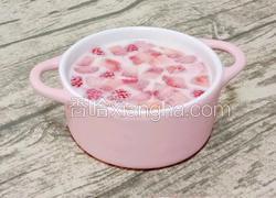 草莓奶冻