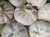 猪肉木耳香菇虾仁包