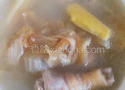 鱼翅鸡汤