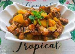 红烧肉炖土豆
