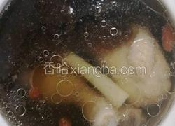 蒸罐鸡腿汤