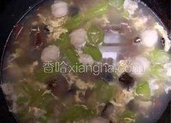 丝瓜鸭血鱼丸汤