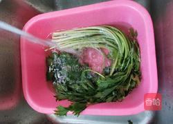芹菜火腿鸡蛋软烧的做法图解2