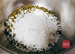 绿豆粥的做法图解2