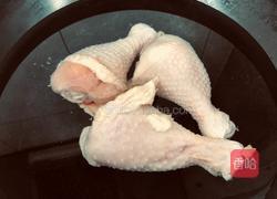 糟鸡腿的做法图解1