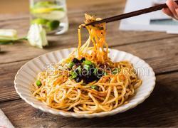 开胃销魂的鸡丝凉面