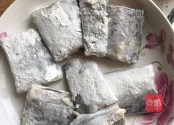 糖醋带鱼的做法图解7