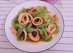 甜椒炒鱿鱼圈