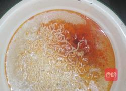 酸辣面的做法图解1