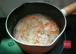 芹菜胡萝卜肉片面线的做法图解9