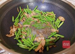 豆角炒肉的做法图解9