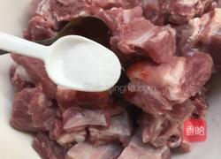 橙汁烧板栗排骨的做法图解5
